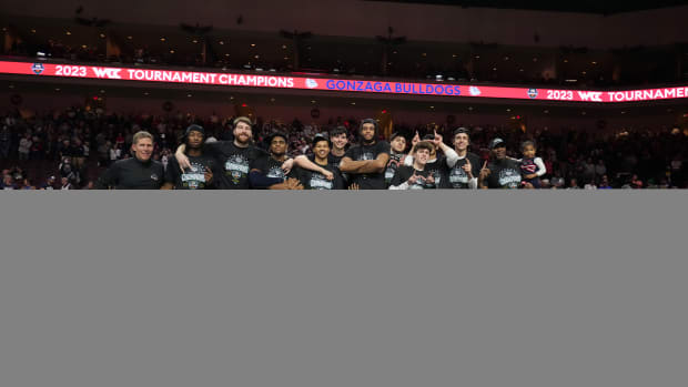 Gonzaga Bulldogs Saint Mary's Gaels38